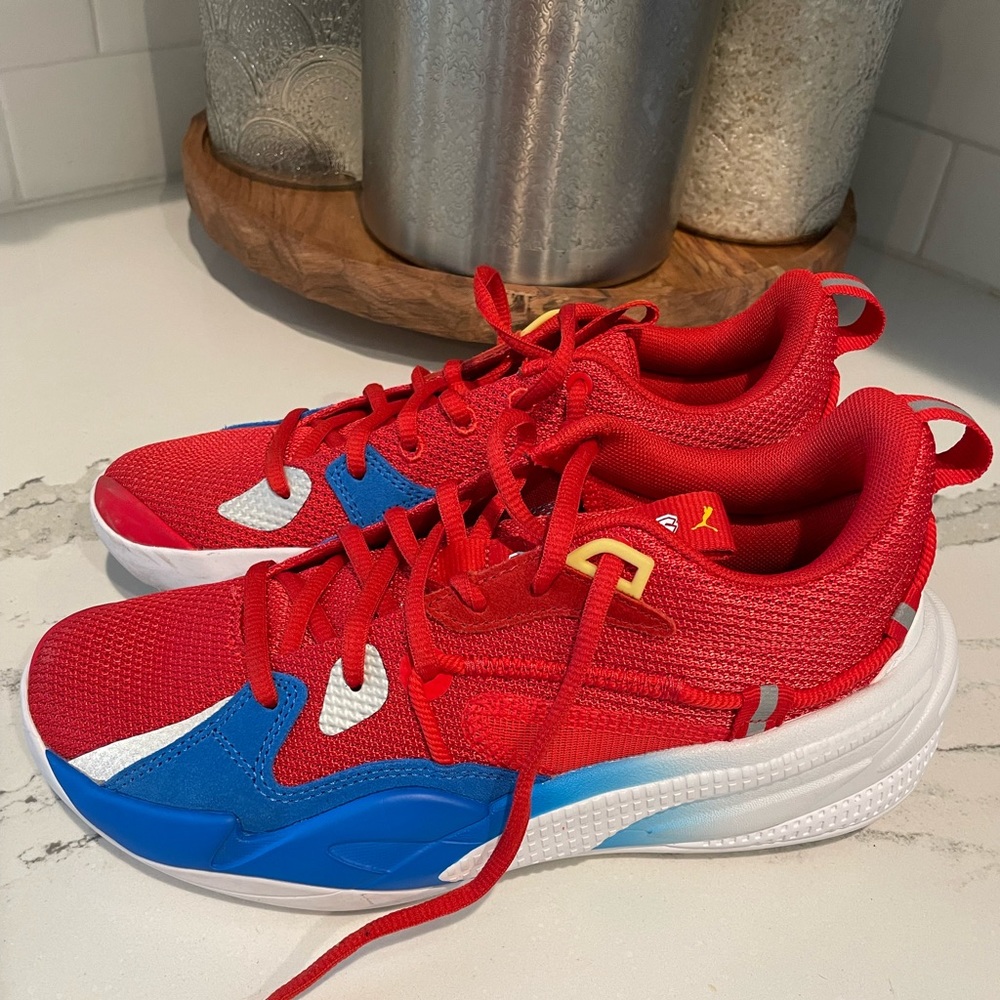 Puma-Super Mario- Dreamers- basketball shoe